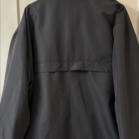 Columbia Black Full-Zip Windbreaker Jacket - Picture 2 of 4